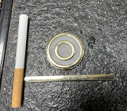 寻求电镀无叻打底+真空镀香金槟色的电镀加工厂，每款有几万件，有三款