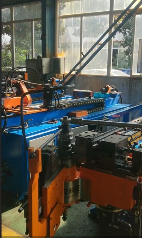 寻求数控弯管加工厂/有做数控弯管设备厂商，量一款做两个月做忙不过来的