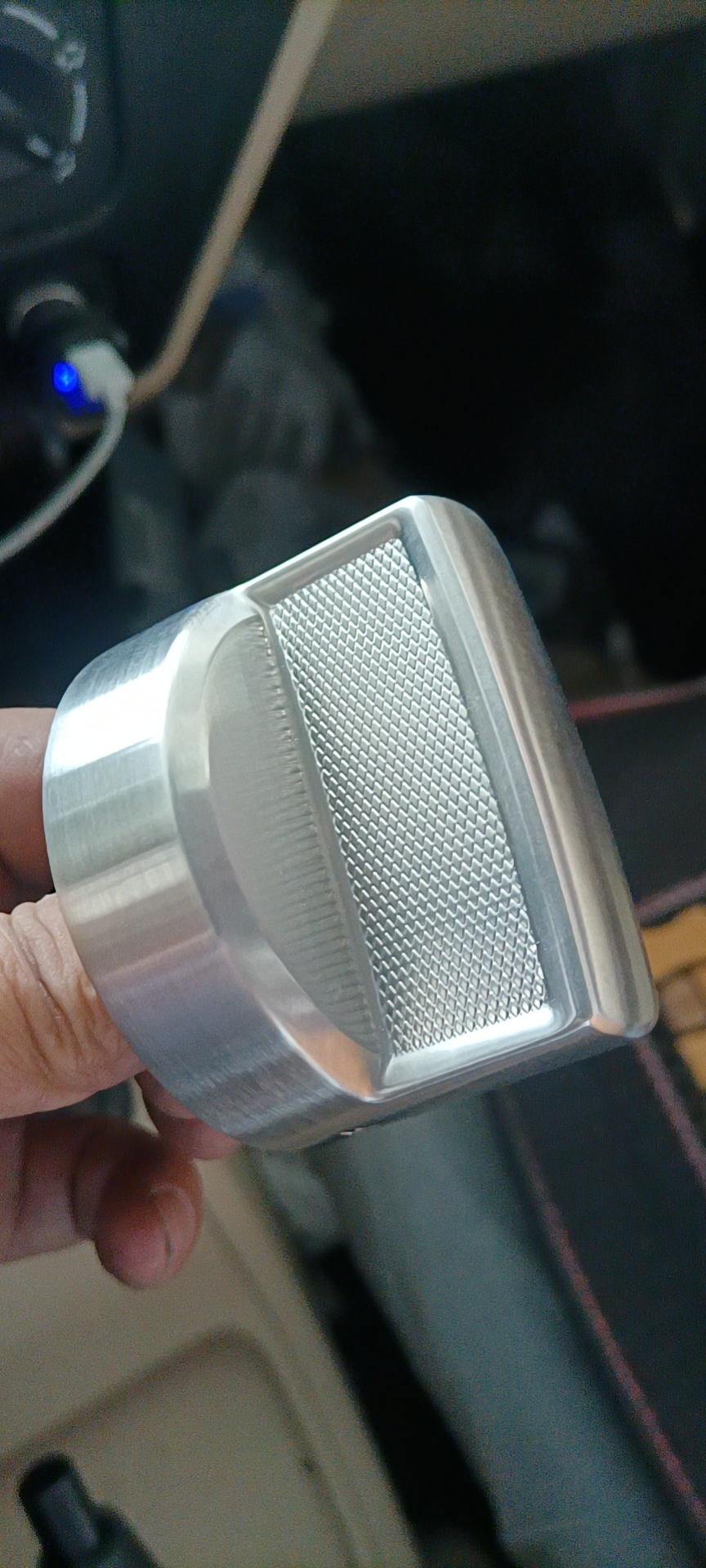 寻求深惠莞水镀镍色的电镀加工厂 ，每天两千件，长期货