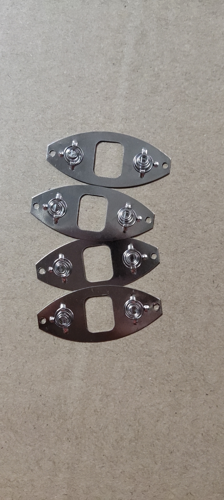 寻找中山地区滚镀镍加工厂，一年有40-50万片，按公斤就几百公斤