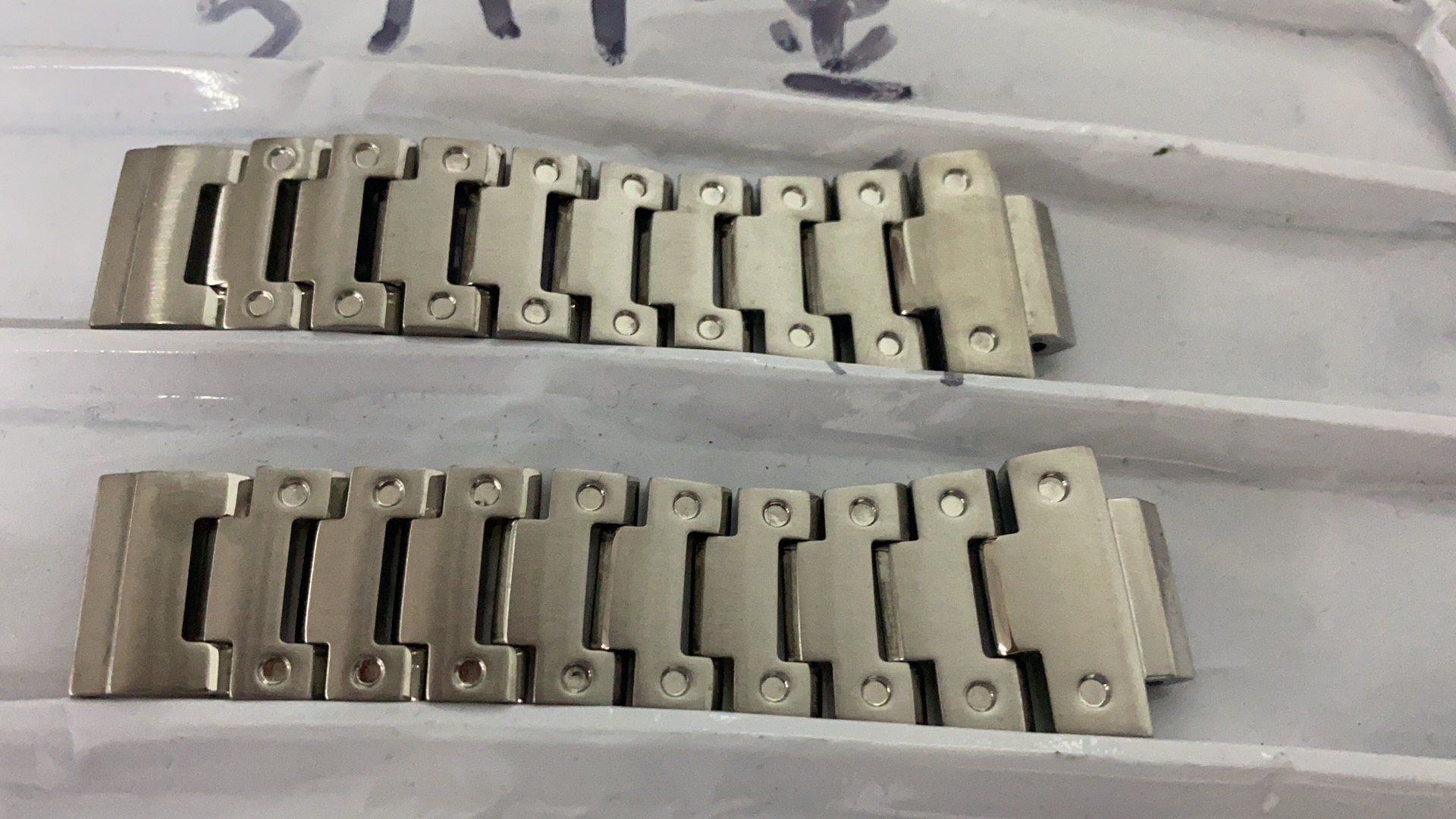 寻找东莞虎门长安附近地区水镀仿古银加工厂，常年在做的产品