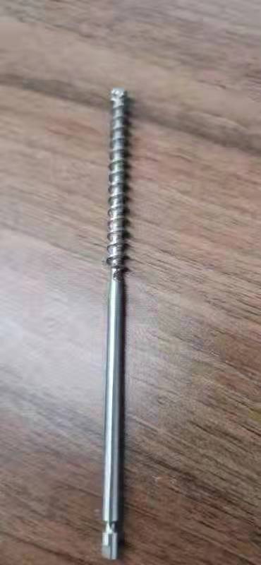 寻求可以不锈钢产品的加工厂，手上量有2000件