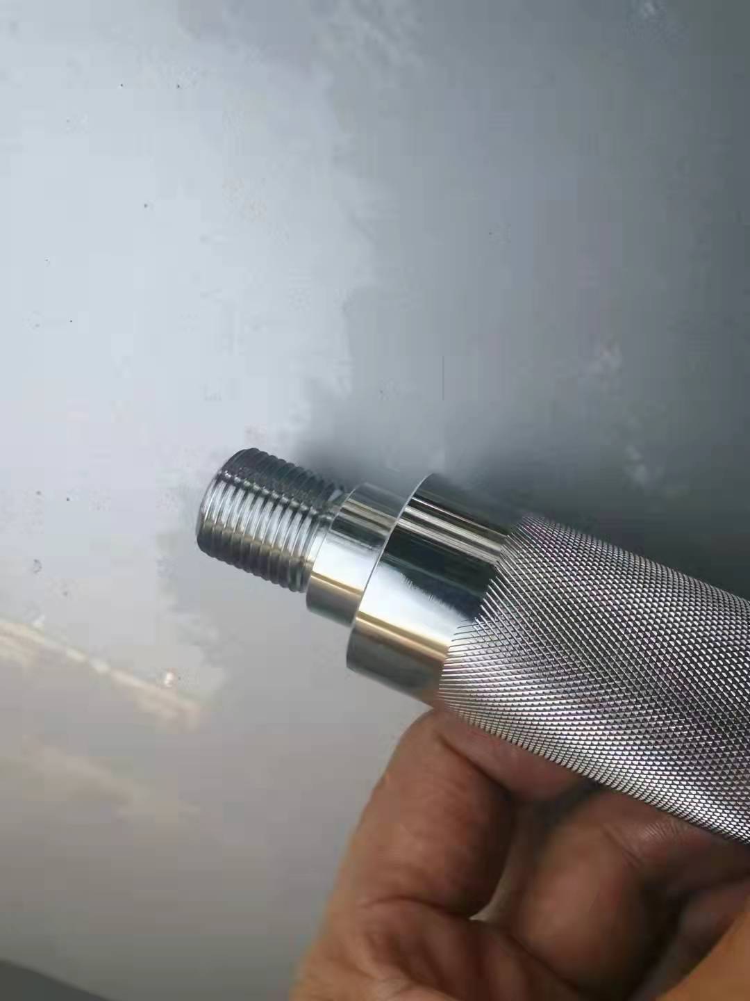 寻求长安附近做滚花的加工厂，量现在有九万件