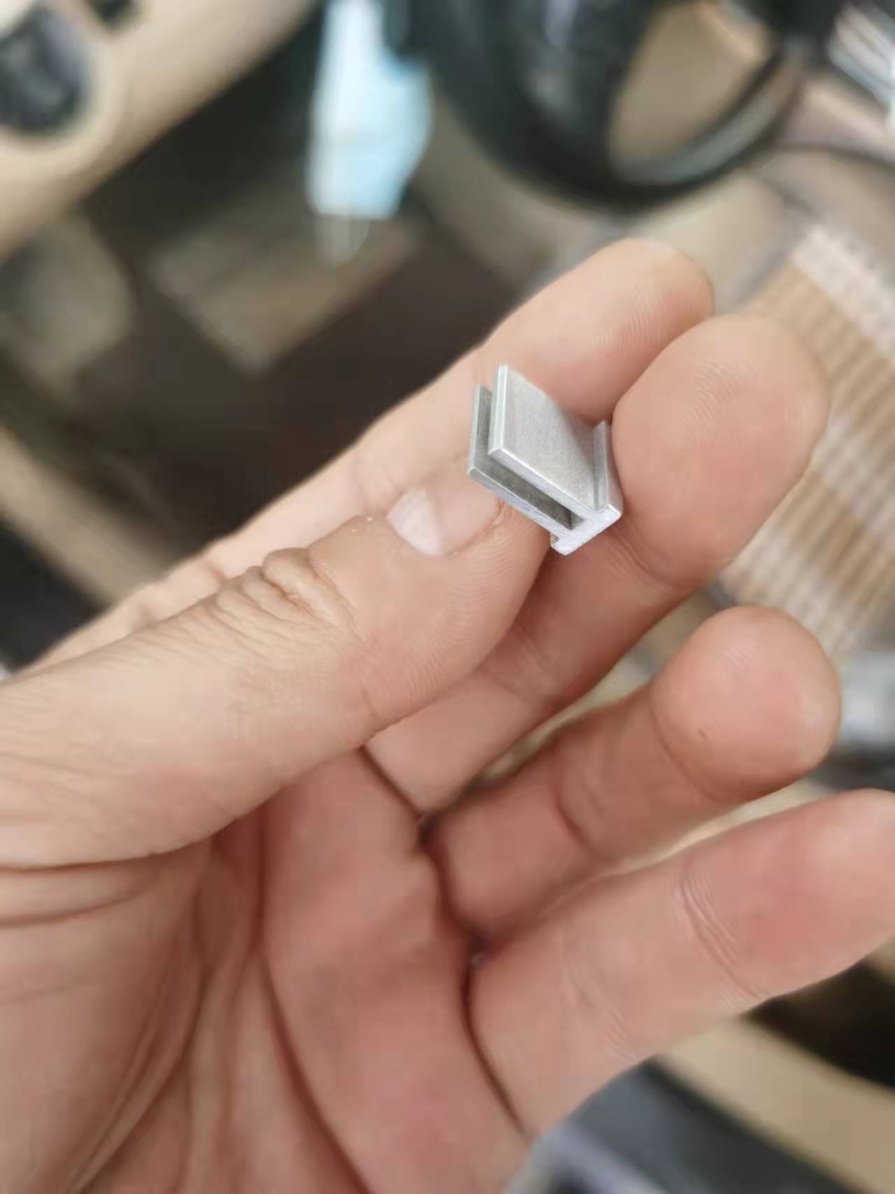 寻求长安周边阳极氧化加工厂，需求量五十万件