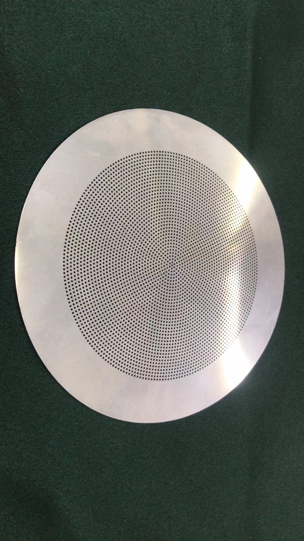 寻求五金/蚀刻加工厂，长单每批都2万套左右