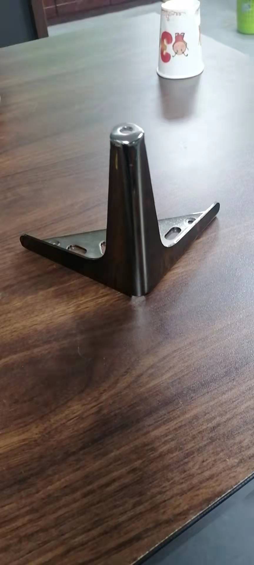 寻求静电喷漆合作的喷涂加工厂，一个月大概一万多件