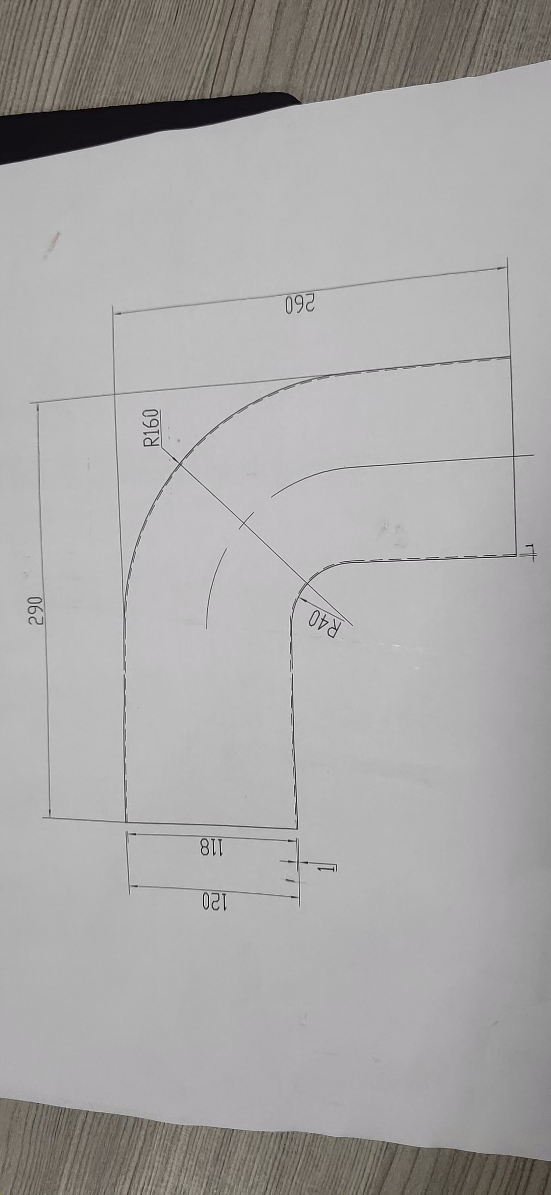 寻求做弯管的加工厂，材质是铁的，目前图纸有25个