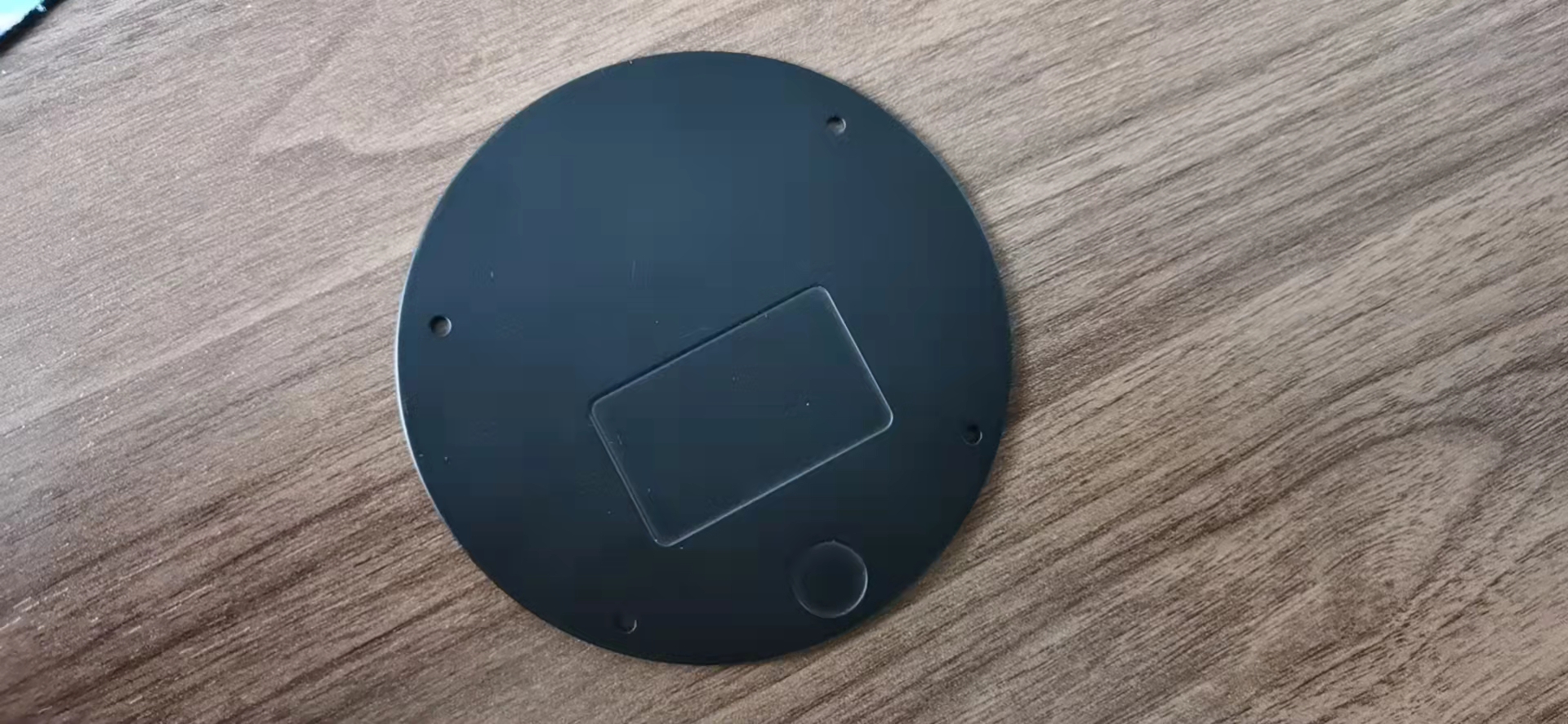 寻找东莞周边地区五金喷油加工厂，每月用量3000-5000个