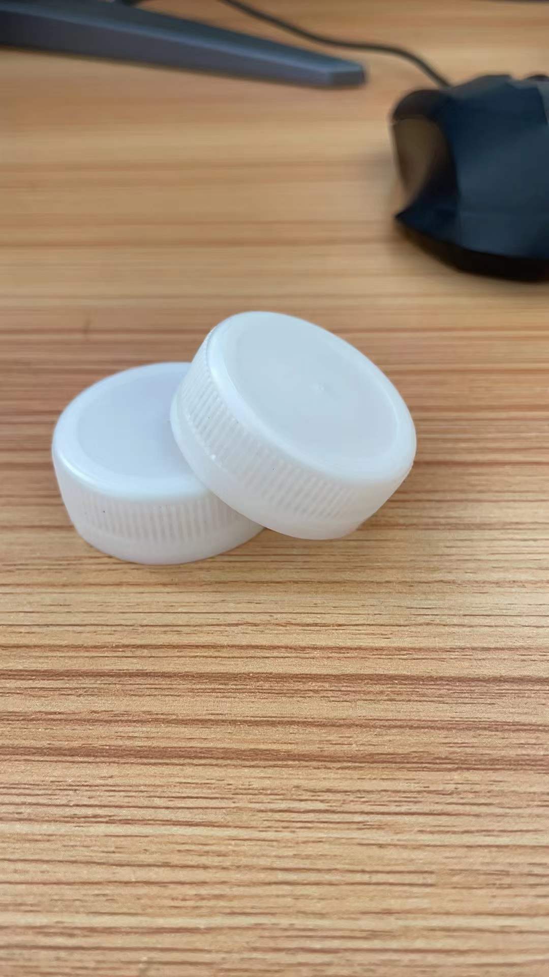 寻求做瓶盖的加工厂，需求量目前有10万件