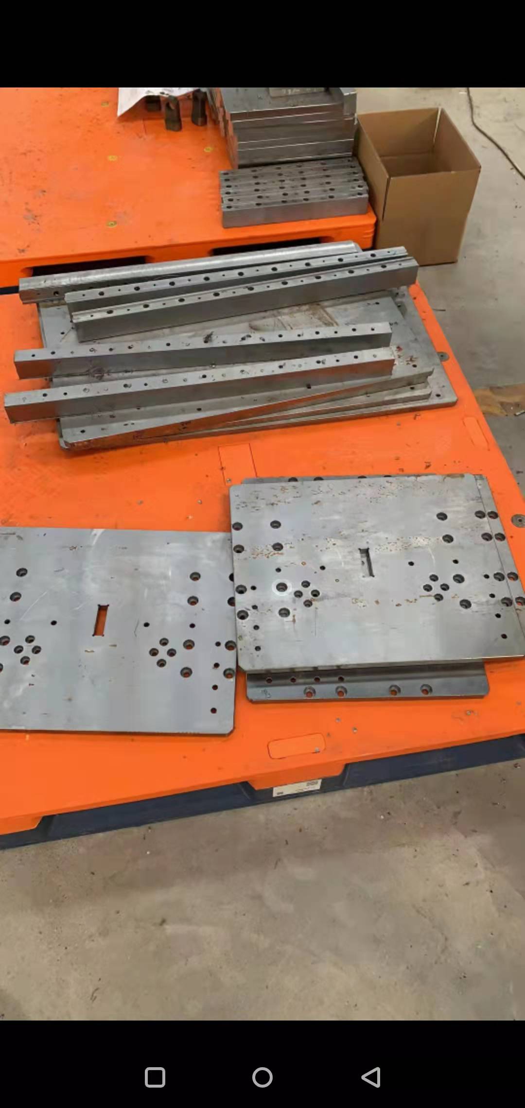 寻求镀硬铬电镀加工厂，这批量还可以，后面还有的