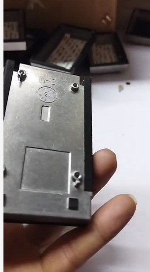 寻求长安周边脱3M胶的加工厂，现在差不多有2000件