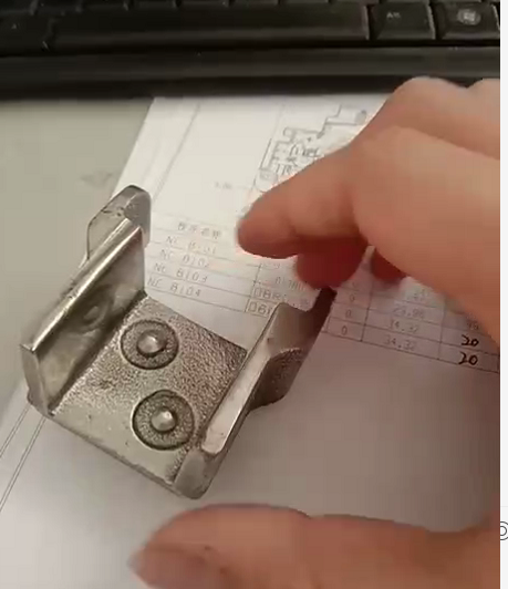 寻求压铸加工厂，量还可以的，目前需要做15000件