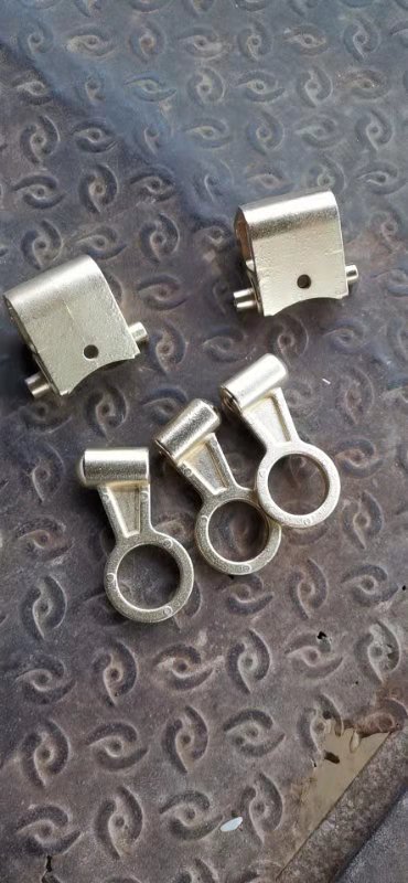 寻求挂镀仿金色的电镀厂，看造价，一次大概1万对左右