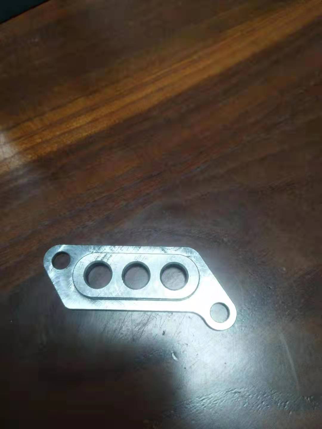 寻求凤岗，塘厦，平湖周边打磨的加工厂，量比较大