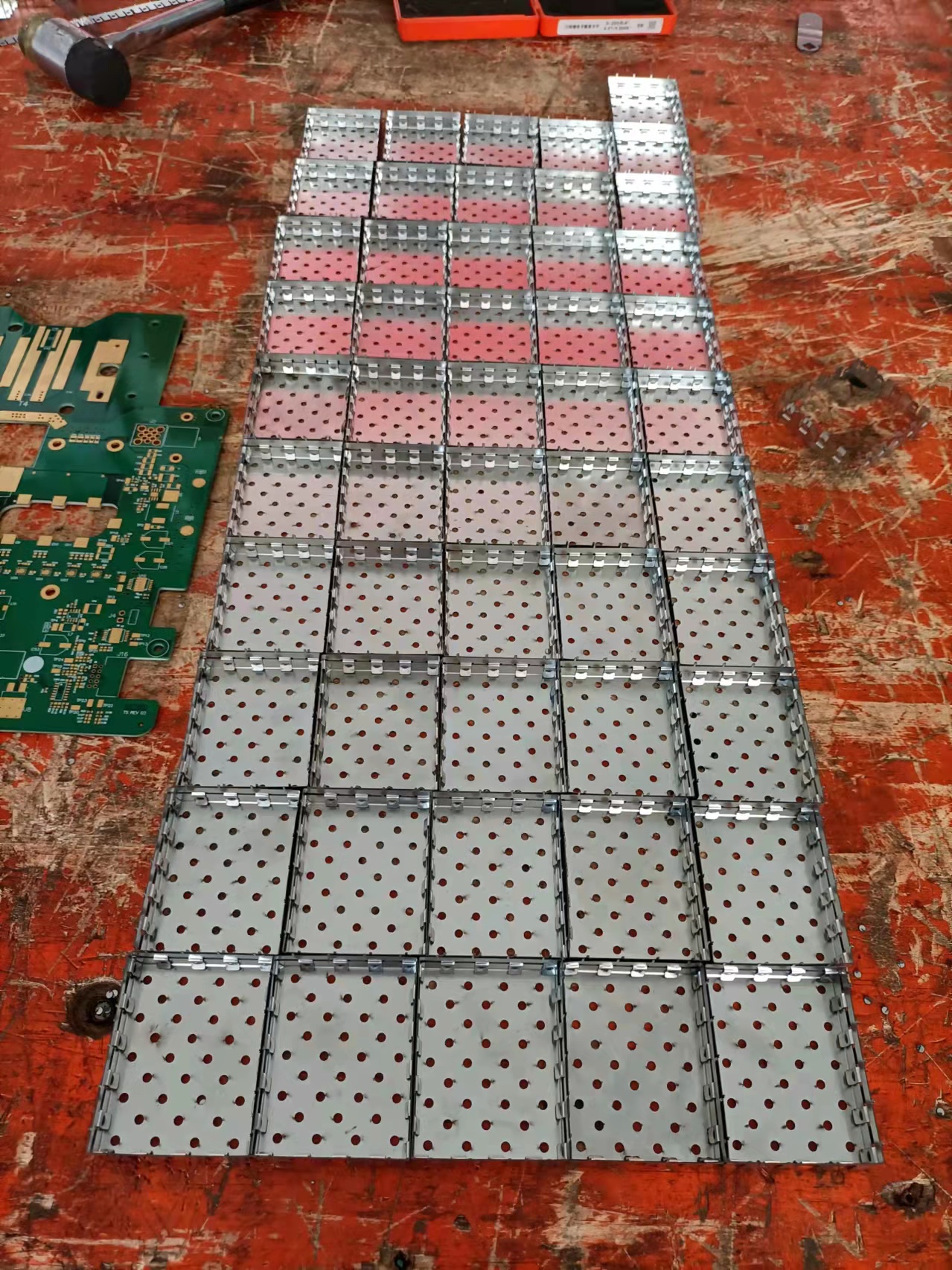 寻求塘厦，清溪，凤岗专业做屏蔽罩的加工厂，目前先打样确认