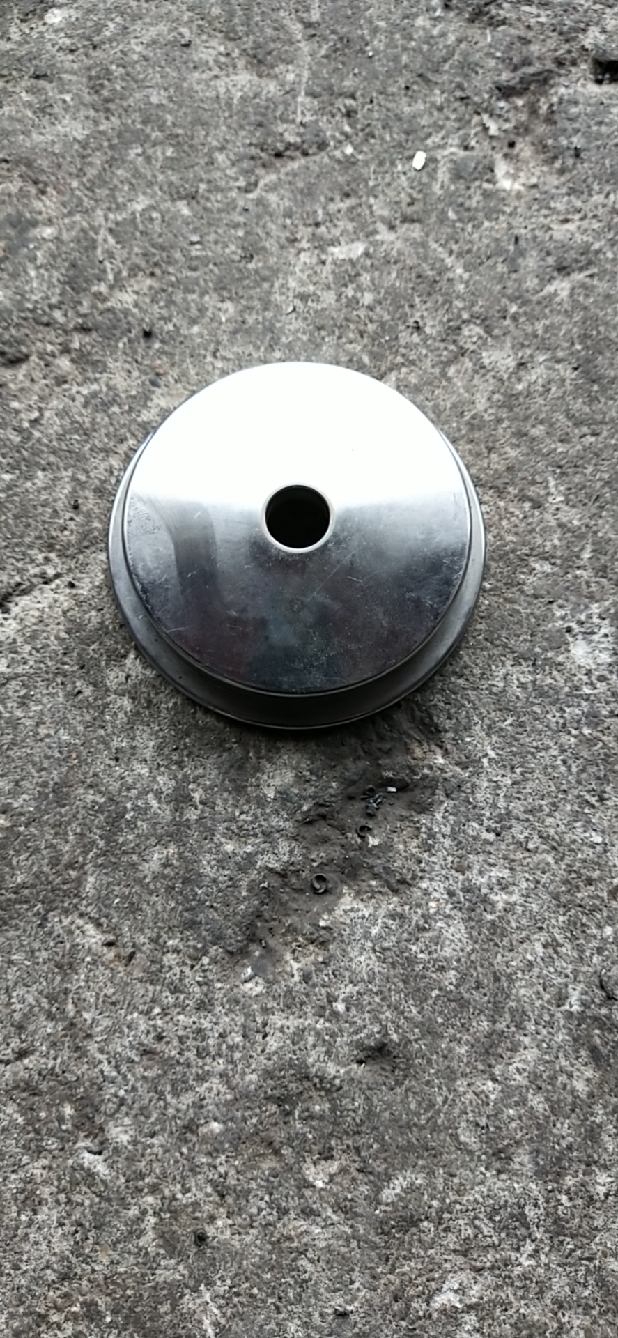 寻找中山三角或附近地区挂镀铬加工厂，目前刚刚做的产品