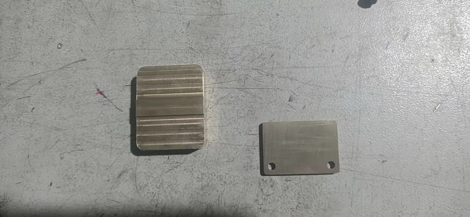 寻求苏州周边电镀亮镍的加工厂，有两款，一款小的有50件