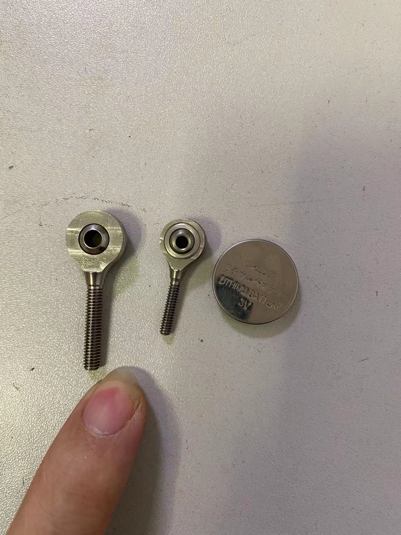 寻求做如图非标件加工厂，有很多款，每款每批一千件这样