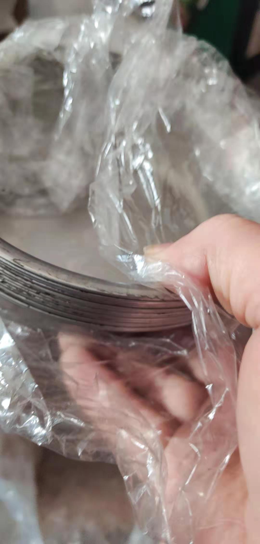 寻求抛光加工厂，需求量有五万件，材质是不锈钢202的