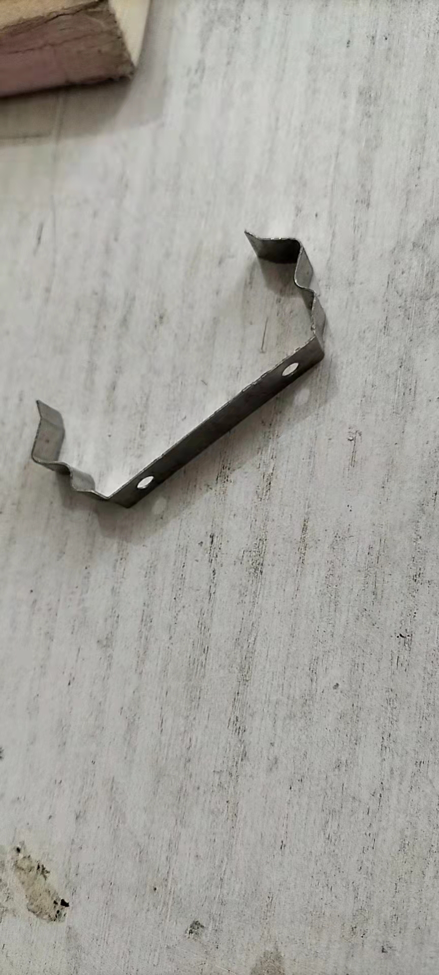 寻求五金冲压加工厂，每月大概有30-50万件