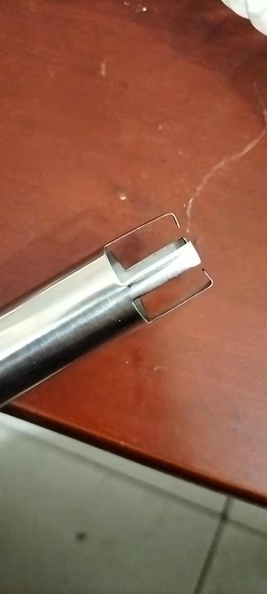 寻求五金加工厂，一个月正常两万～三万件，旺季量大些