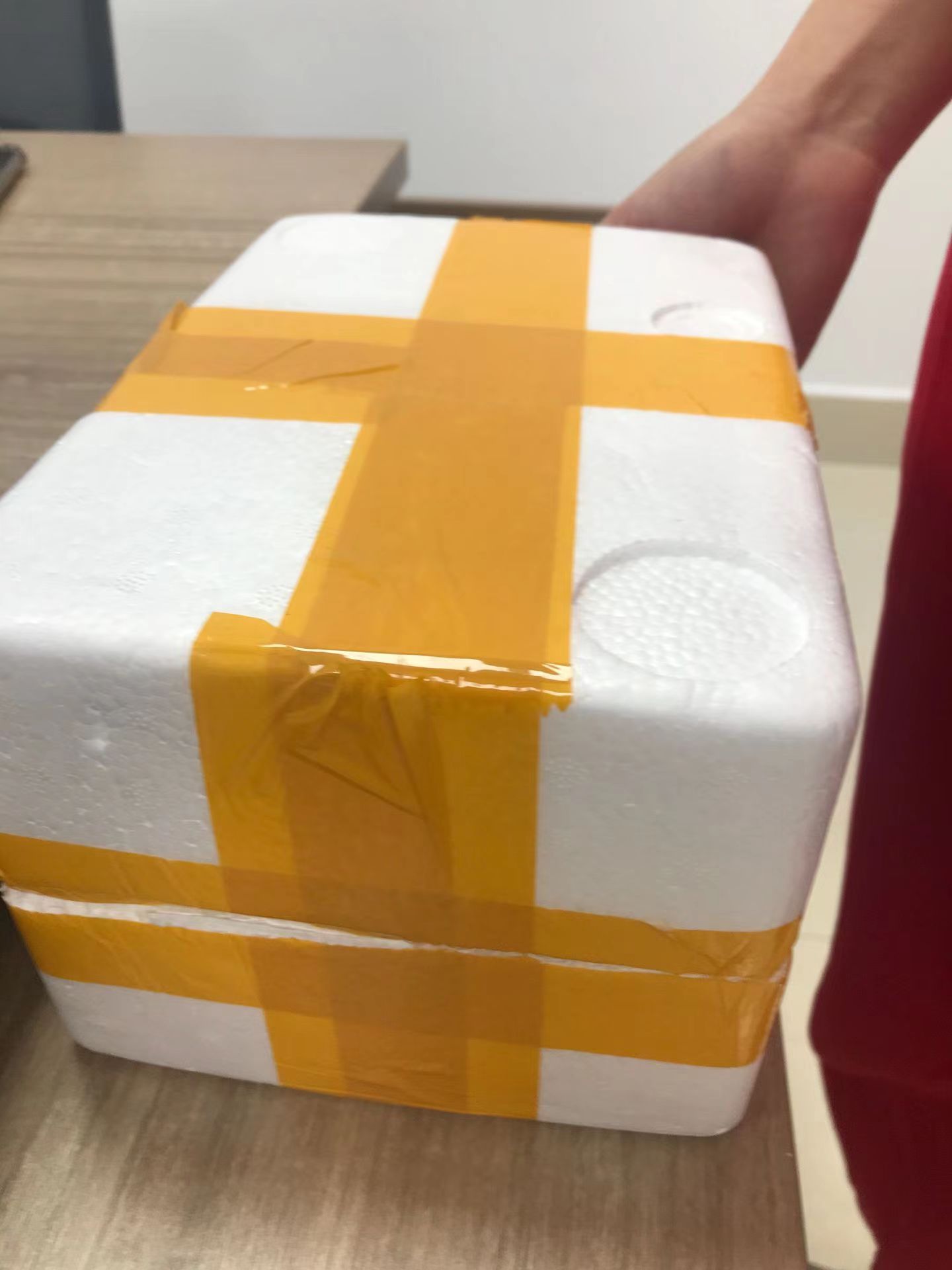 寻求东莞附近泡沫的加工厂，每月上万件，长期量