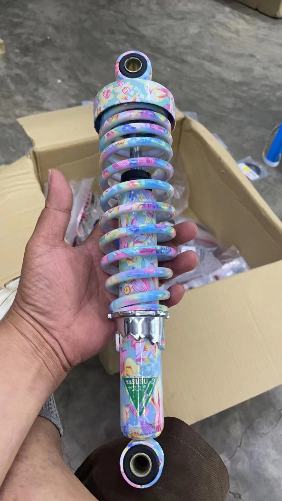 寻求重庆地区水转印加工厂，每月量有万把套