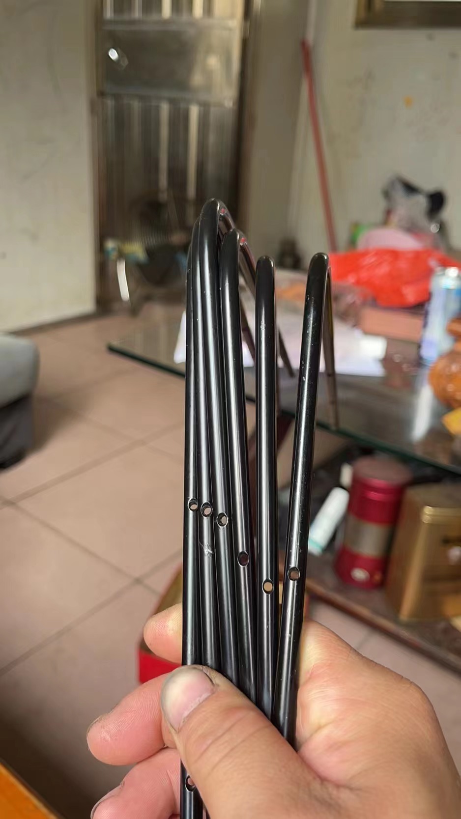 代友寻求佛山或周边地区镀镍加工厂，每批3千件，底材是不锈钢的