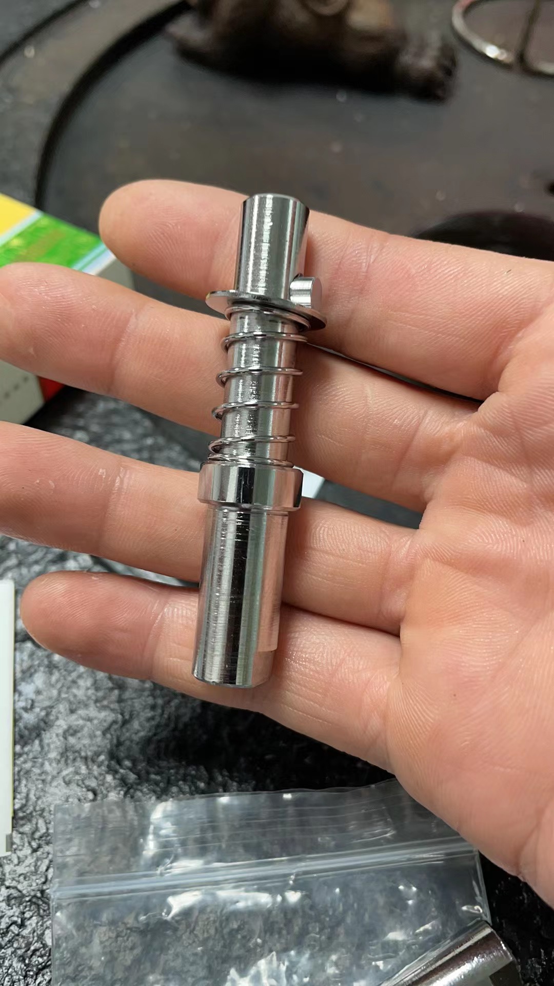 寻求深惠莞电镀铬加工厂，打样OK，每月有两万件