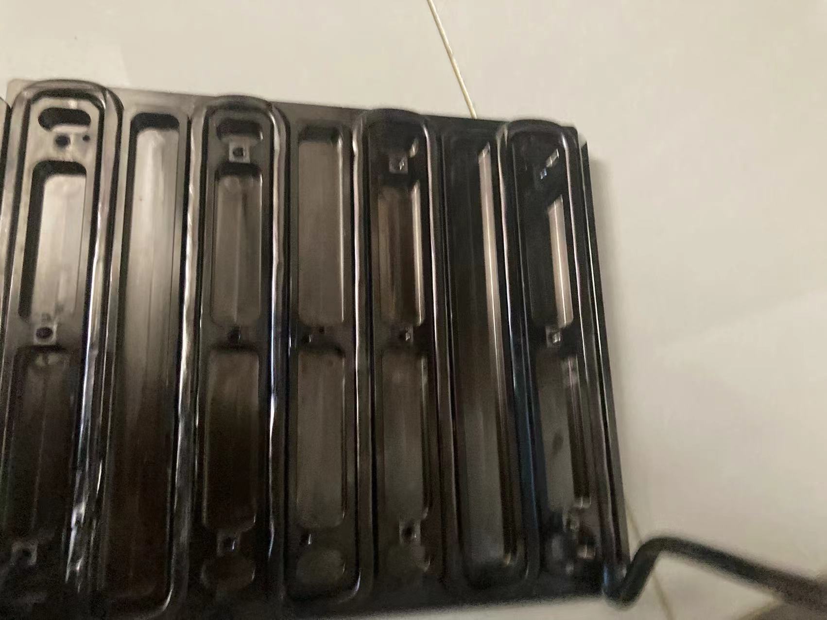 寻求山东淄博周边的退黑镍加工厂，单次有十多件