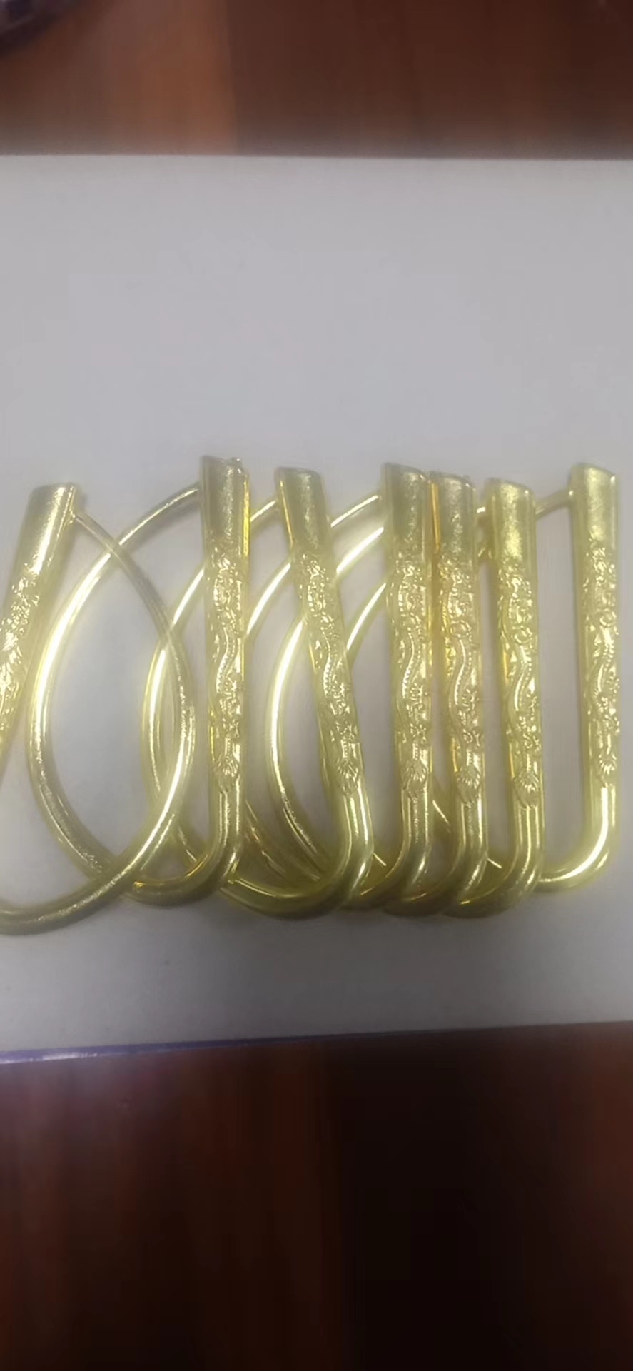 挂镀仿金色和镀亮镍外发加工，每月几十万套，一套两个工件