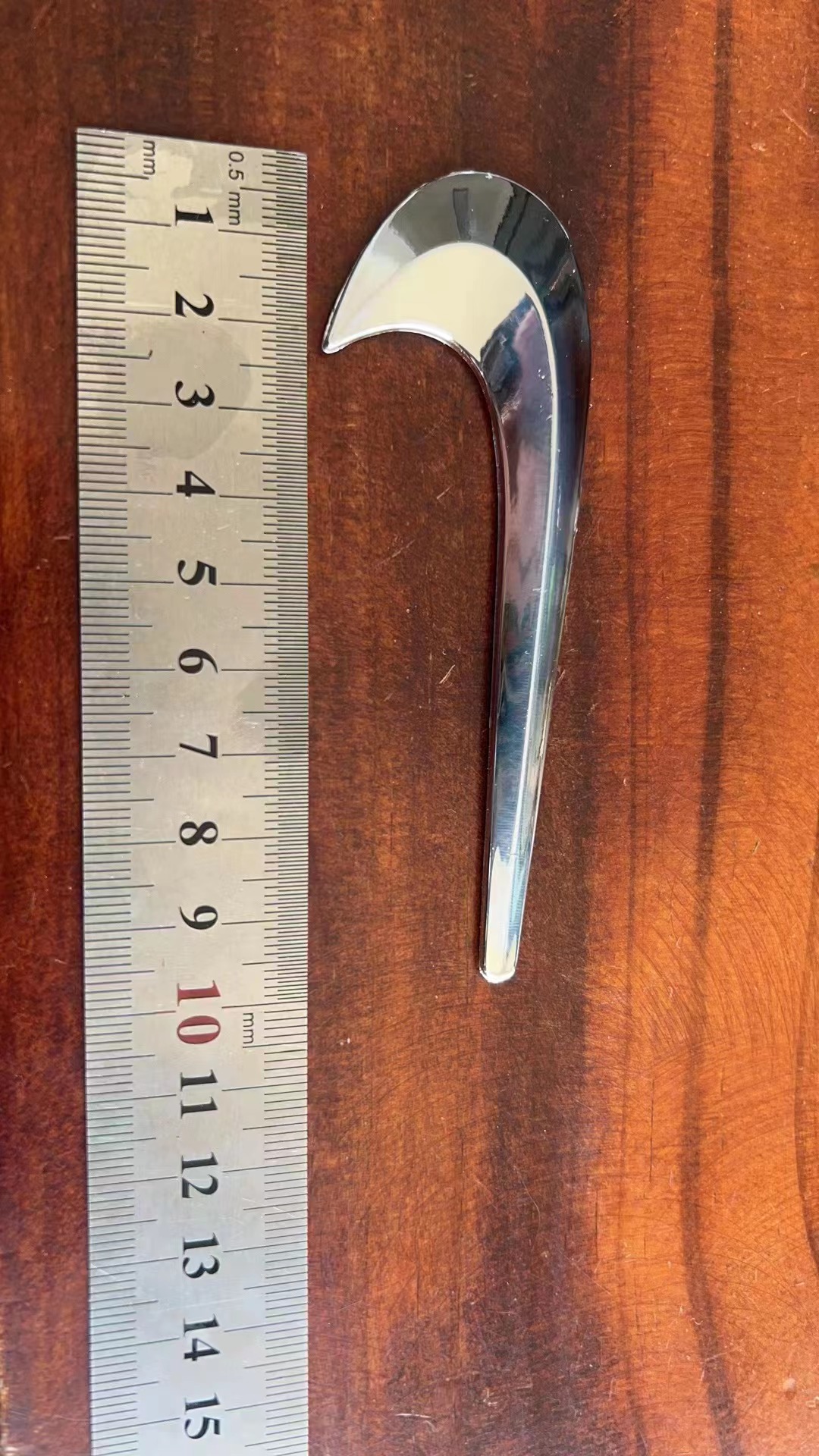 寻有做真空镀银色的加工厂，打样OK，每月有几十万件