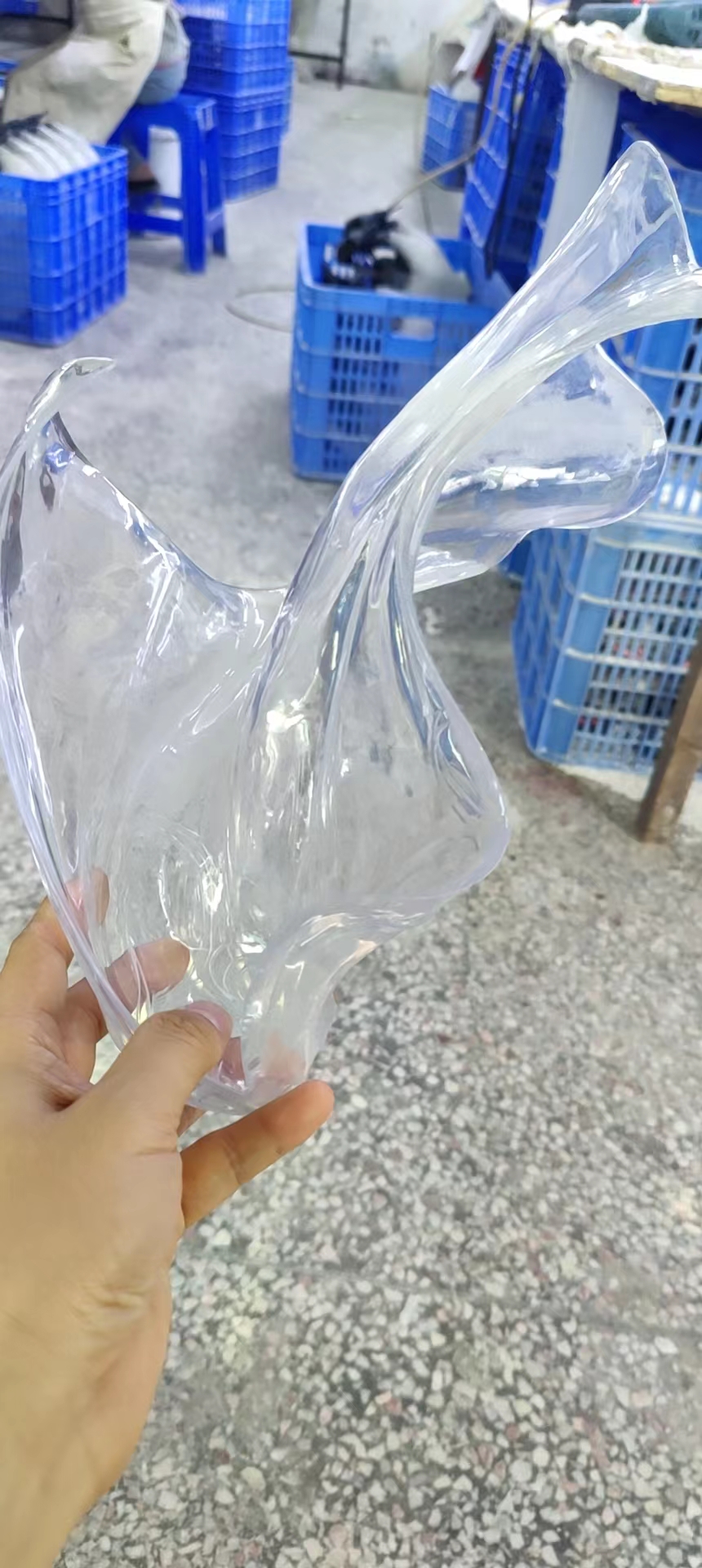 寻有可以做pvc材质产品打磨的的加工，目前有九百件，产品如图