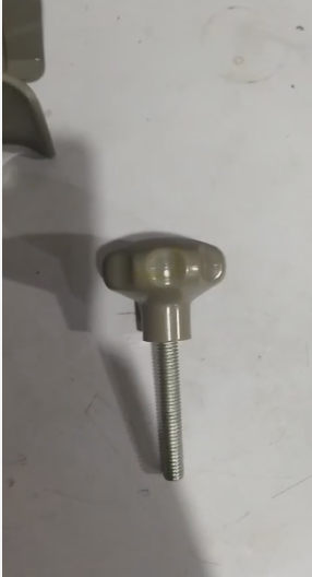 寻有在东莞长安周边塑胶抛光加工厂，目前有一千套