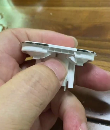 寻找深莞惠地区能做如图热转印中间银色部分效果加工厂