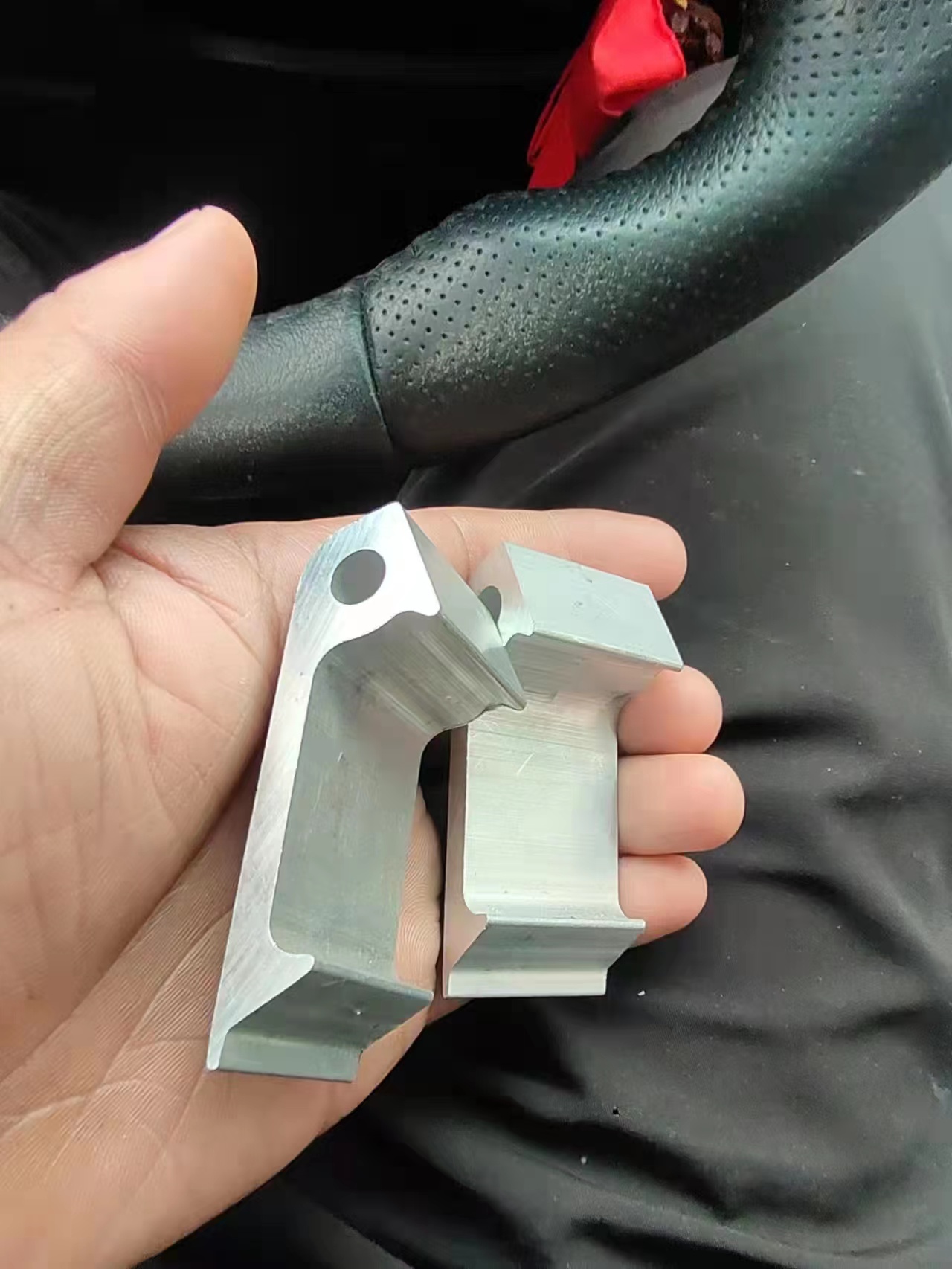 寻找山东枣庄附近地区电泳加工厂，量目前有1万多件