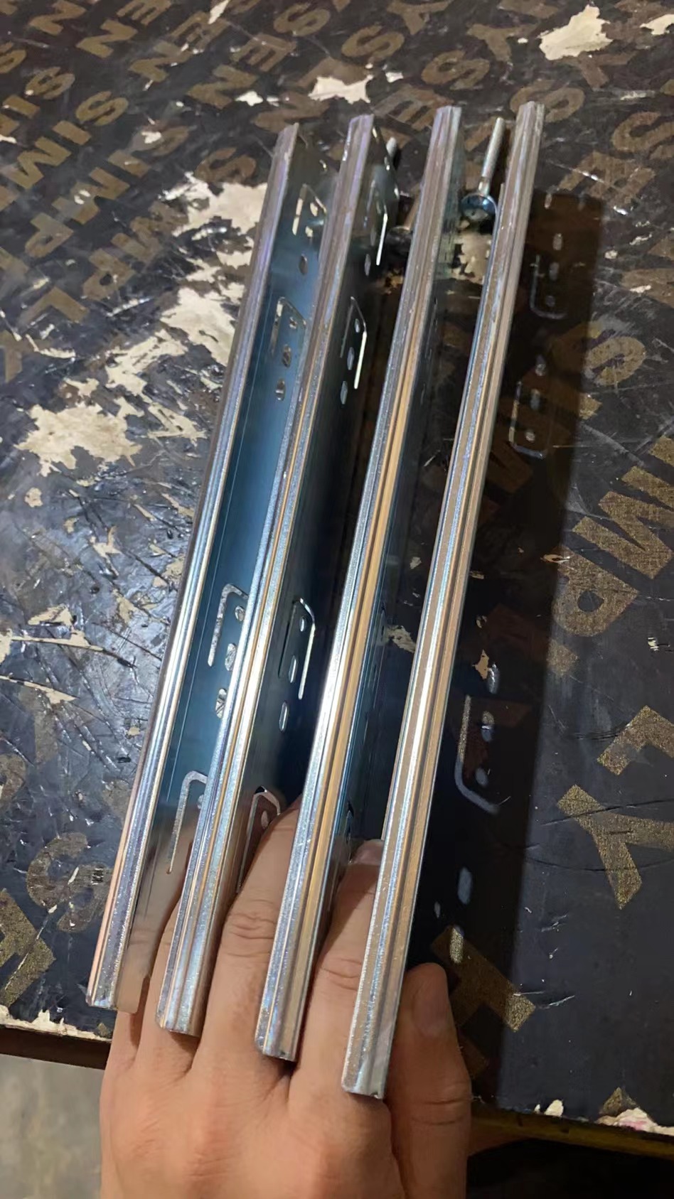 寻长安附近喷粉加工厂，量不定，目前我司是先找好喷粉加工厂