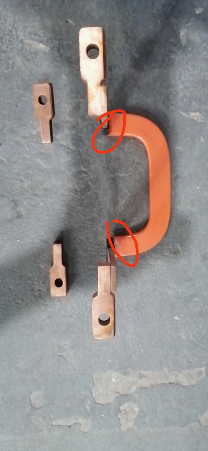 寻有做喷涂的加工厂，目前大概有几百件，材质是塑胶的