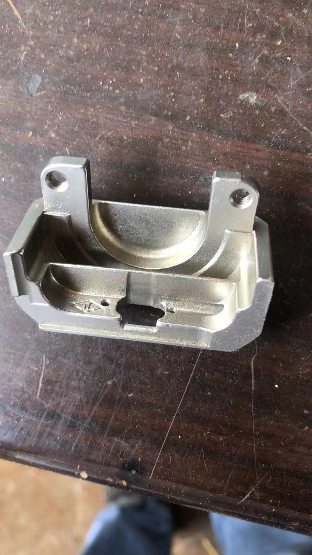 寻找镀镍加工厂，目前刚起步，大概有2-3千件