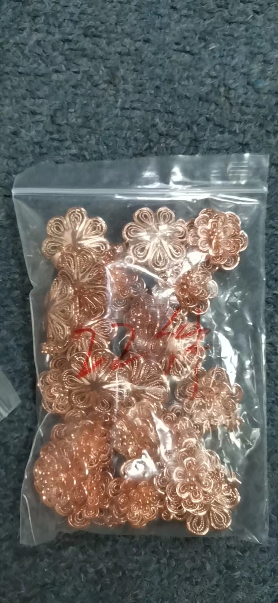 寻找东莞长安地区有做过如图压铸或铸造件厂商，最好是有现模的