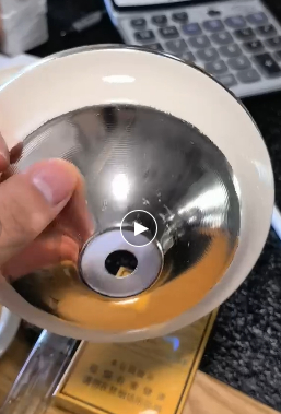 寻找中山横栏、古镇附近地区喷漆加工厂，灯壁3200条