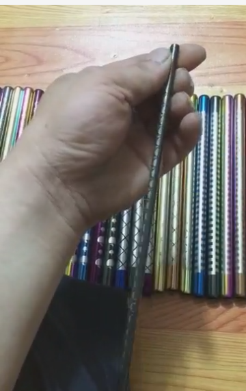 寻能做表面处理的加工厂，每批下单有三万~五万件