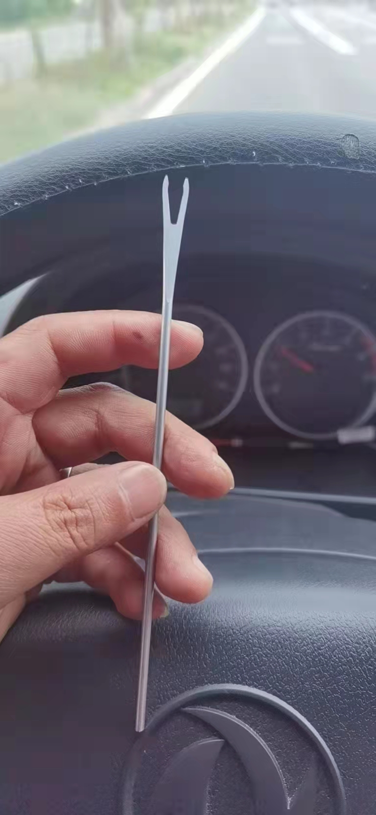 寻能做电解加工的合作厂，一个月有5万~十万件