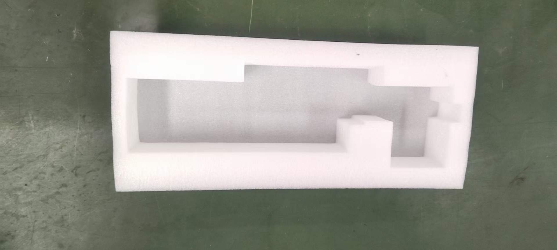 寻能有在阳江附近有做珍珠棉的加工厂，目前有量不多