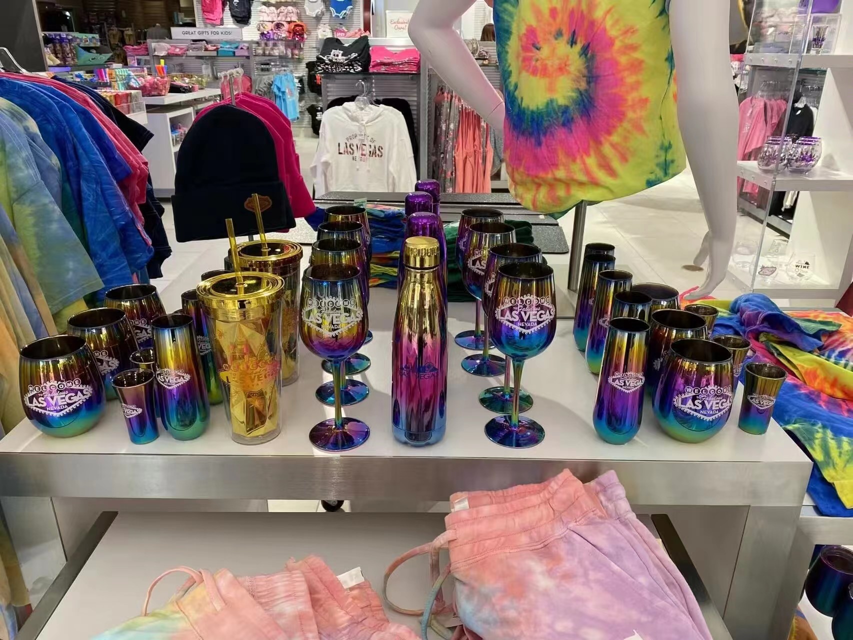 寻广东地区有做玻璃杯的电镀五彩的加工厂，量不确定，