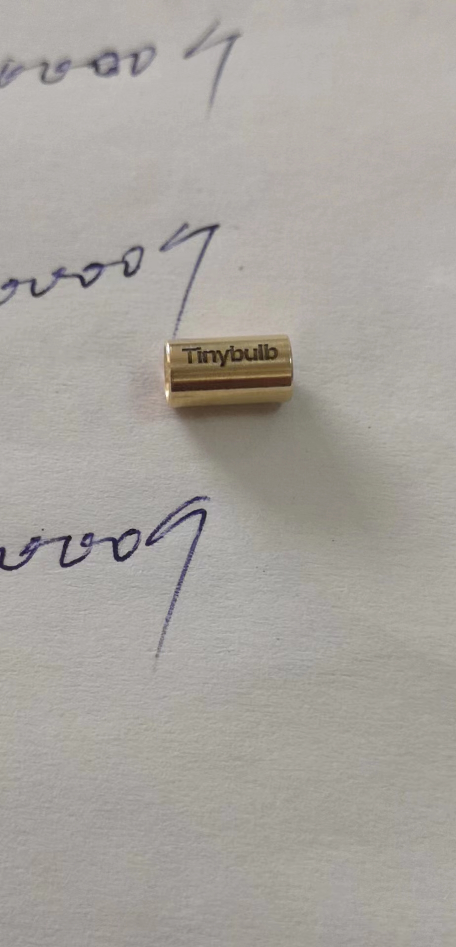 寻找东莞长安地区喷UV加工厂，量是蛮大的，要先打板