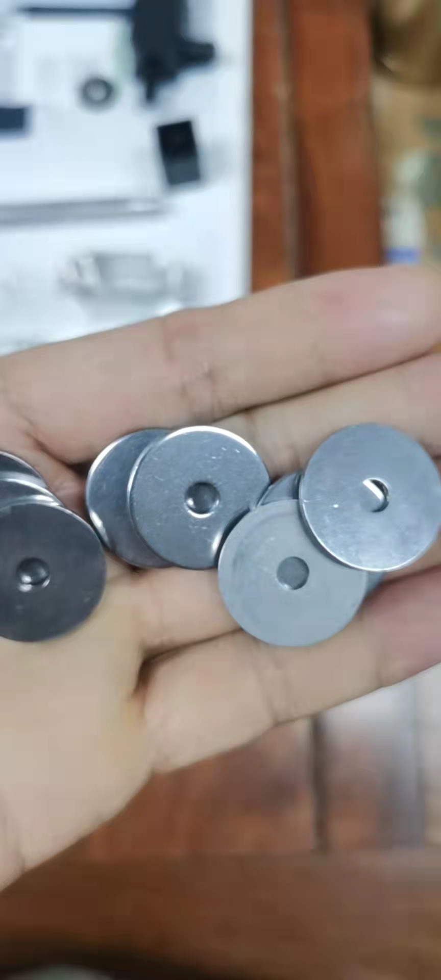 寻求磁力研磨抛光的合作加工厂，量还没有预估