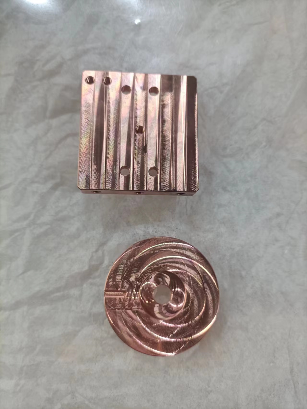 寻东莞附近有能做电镀电镀可焊镍，镀亮金的电镀供应商