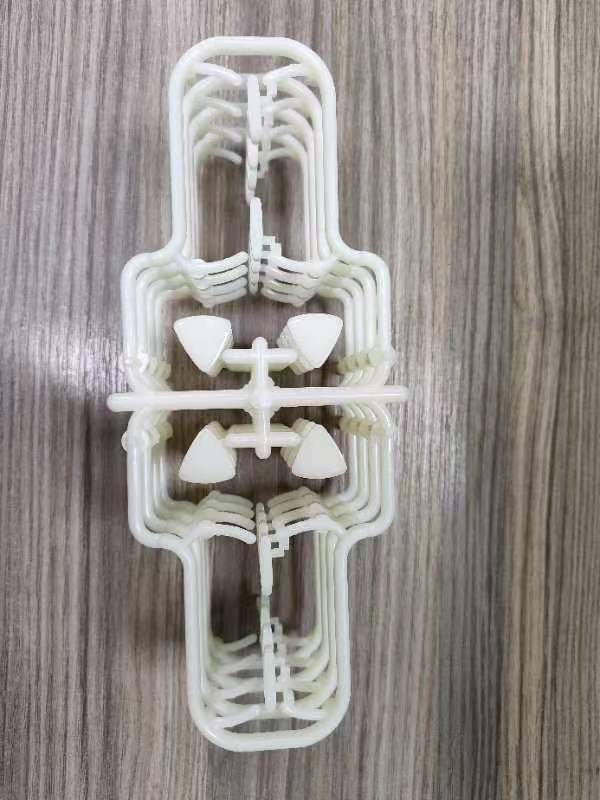 水镀银外发加工，月需求六万件，材质是ABS的