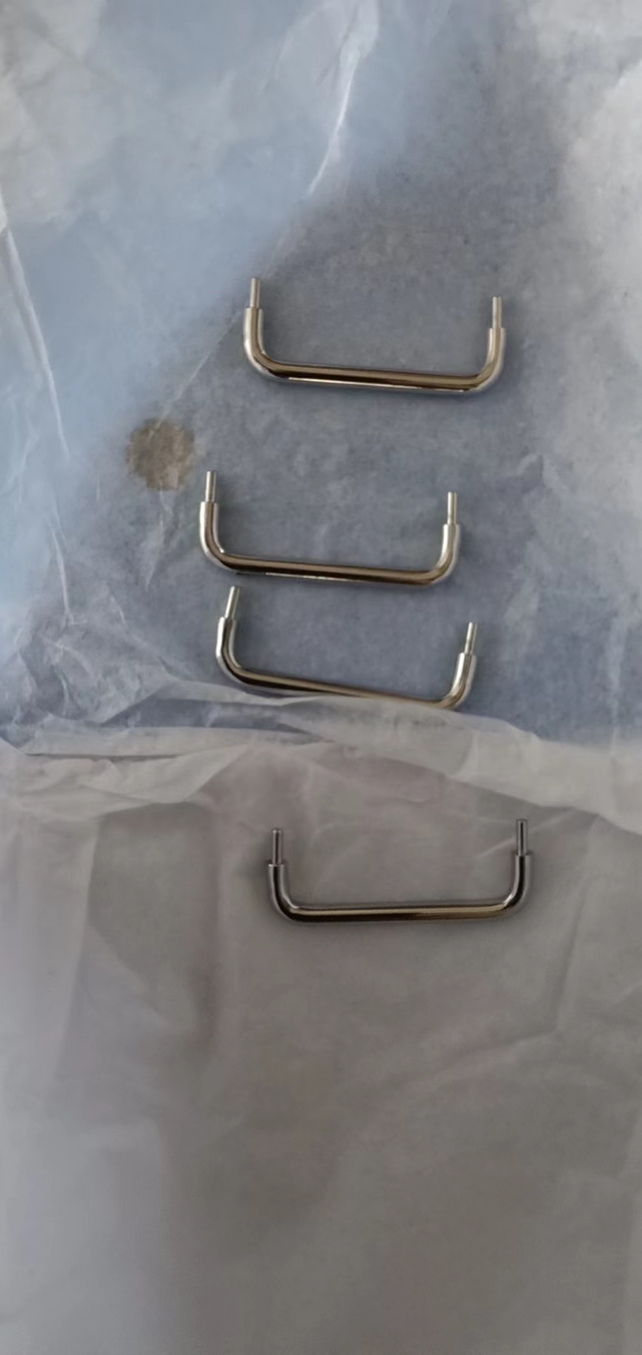 寻东莞一带有做挂镀铬的电镀加工厂（普通镀铬就可以）